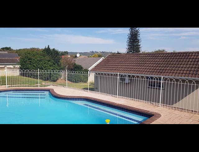 4 BEDROOM HOUSE SOLD IN BISLEY